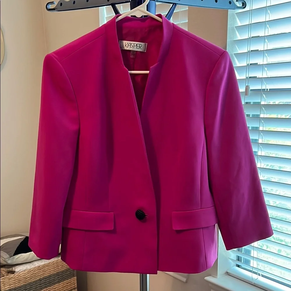 Kasper Fuchsia Collarless Blazer - Picture 1 of 10